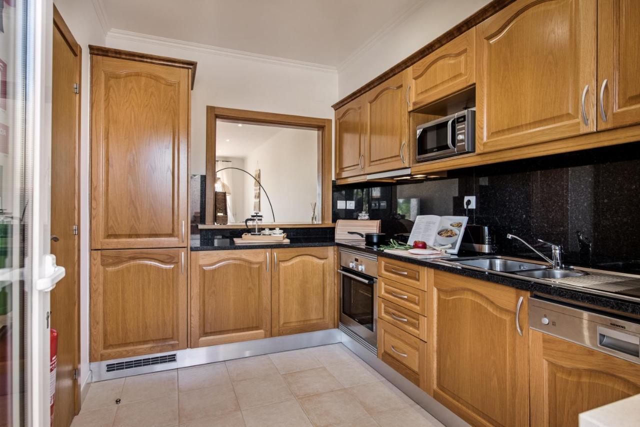 Beautiful Two Bedroom Apartment With Roof Terrace Carvoeiro  Exterior foto